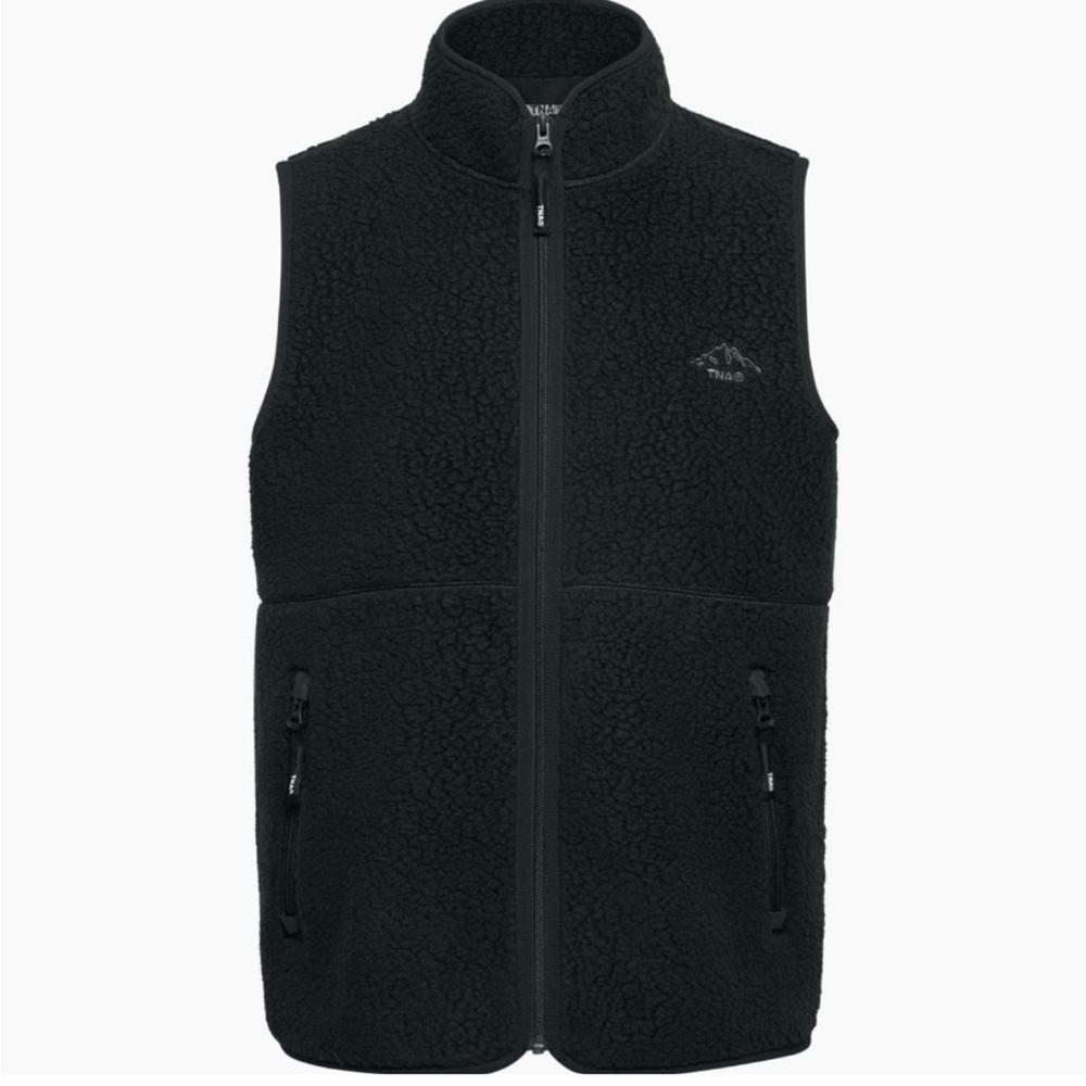 Aritzia TNA Polartec Thermal Pro Mockneck Vest